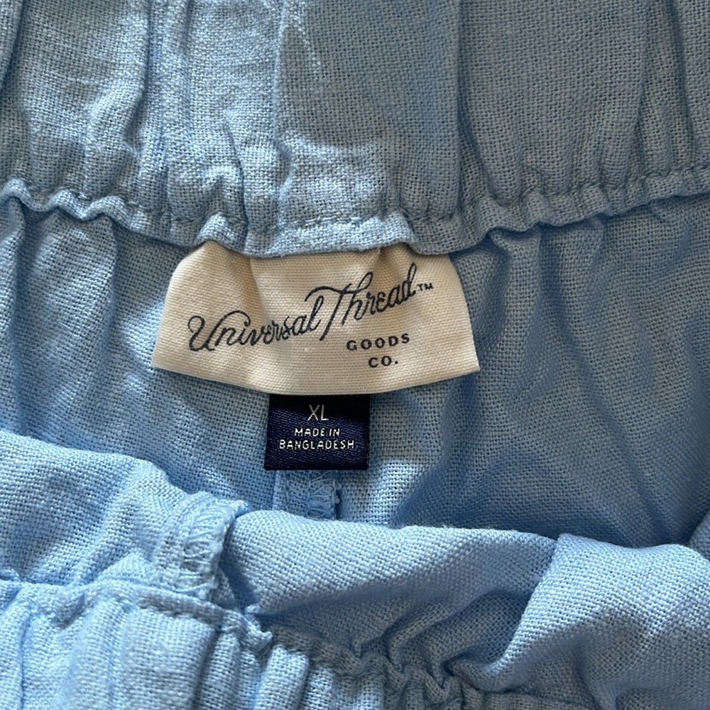 Universal Thread blue chambray Linen shorts X Large with pockets elastic waist - Picture 2 of 4